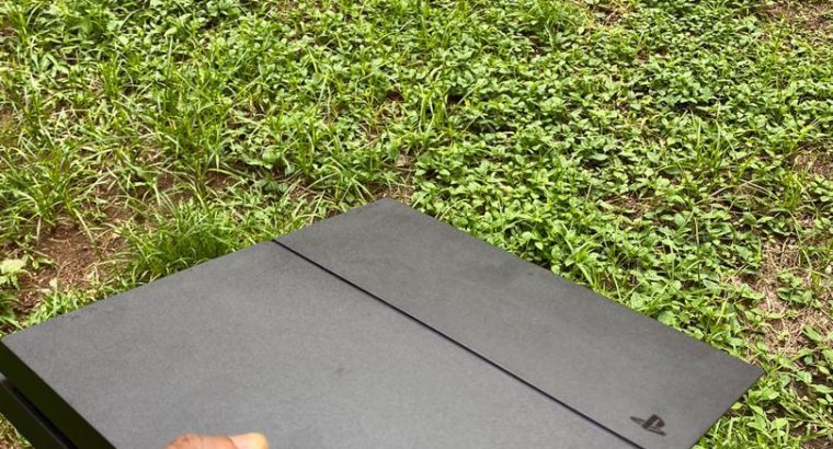 PS4 Game Console with controller