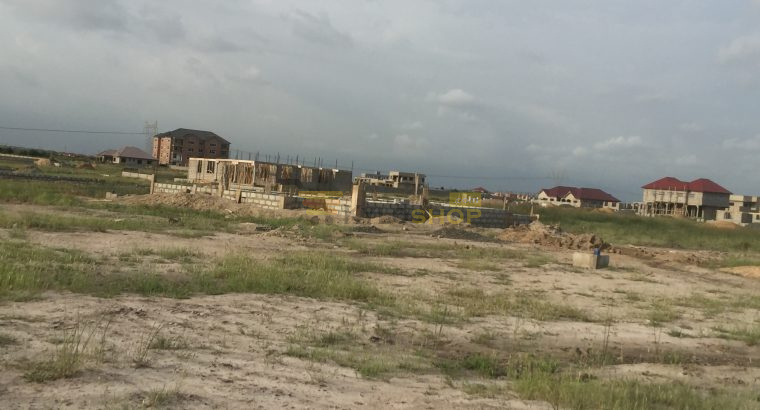 ESTATE PLOT AT COMMUNITY 25 FOR SALE