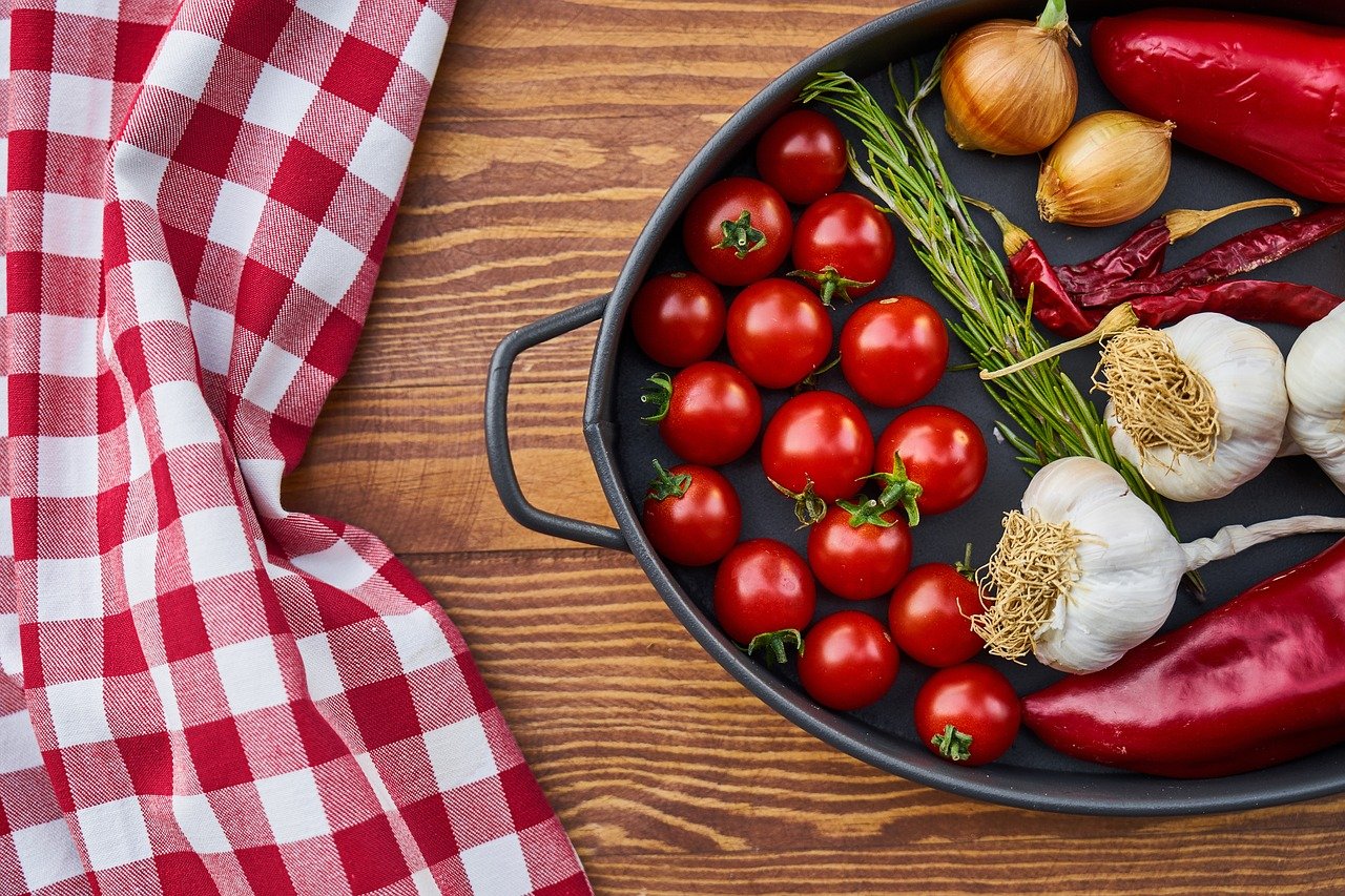 tomato-g3267eb1e1_1280 5 Healthy Comfort Food Ideas For A Better Lifestyle