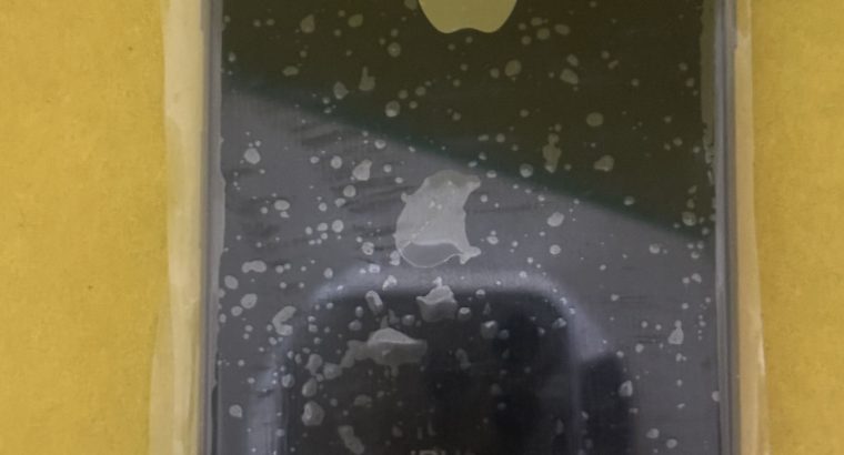 IPhone X 64GB Factory Unlocked ID 90