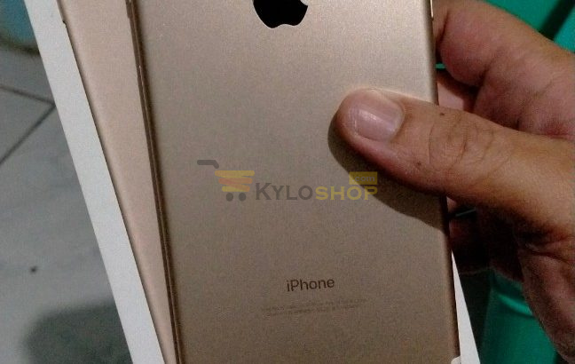 Brand new iphone 7+ 128gb factory unlocked Bh 100%