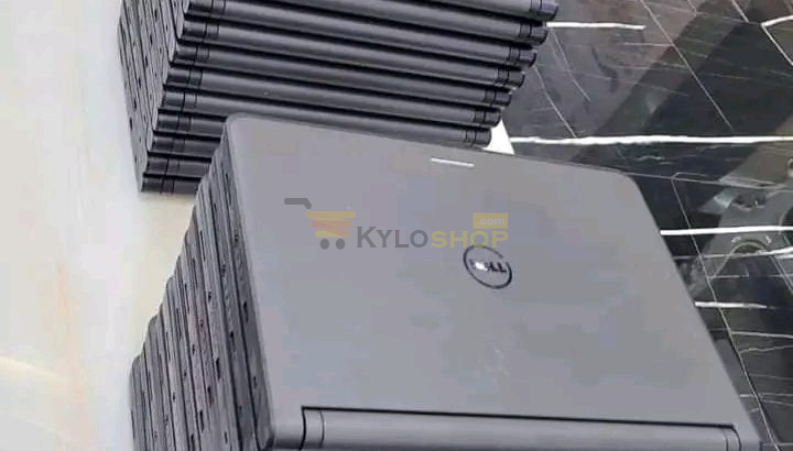 Dell latitude 3330 core i3 4th gen (Screen touch)