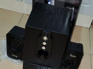 Brand New Speakers with Remote