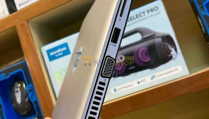 HP Elitebook 820 G3