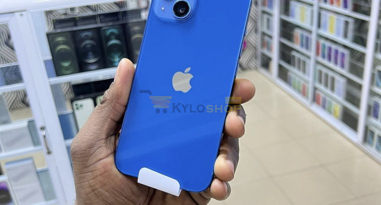iPhone 13 128GB Factory Unlocked