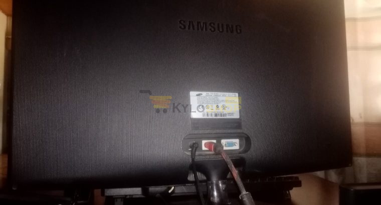 Gaming Desktop with 27″ Samsung FHD Monitor