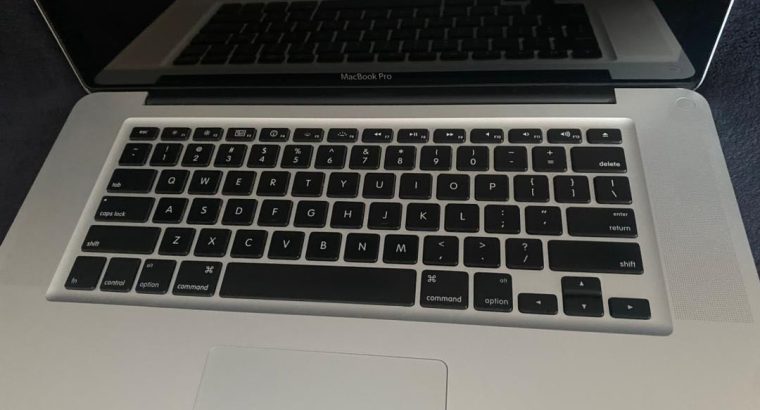 MacBook Pro , Intel core i7, 1TB
