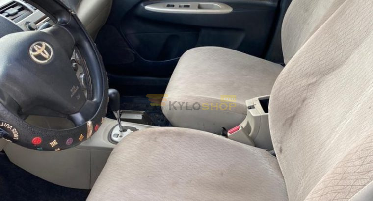 Toyota Yaris 2009 model
