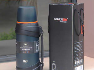 Vacuume insulated Flask