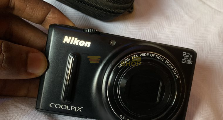 Nikon S9600 Camera