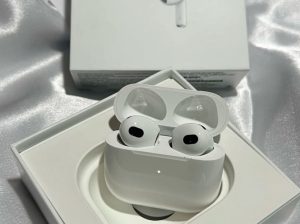 AirPods 3