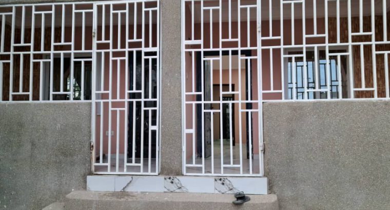 Chamber and hall for rent at Accra, Mallam