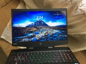 HP OMEN 15-dhoxxx GAMING LAPTOP